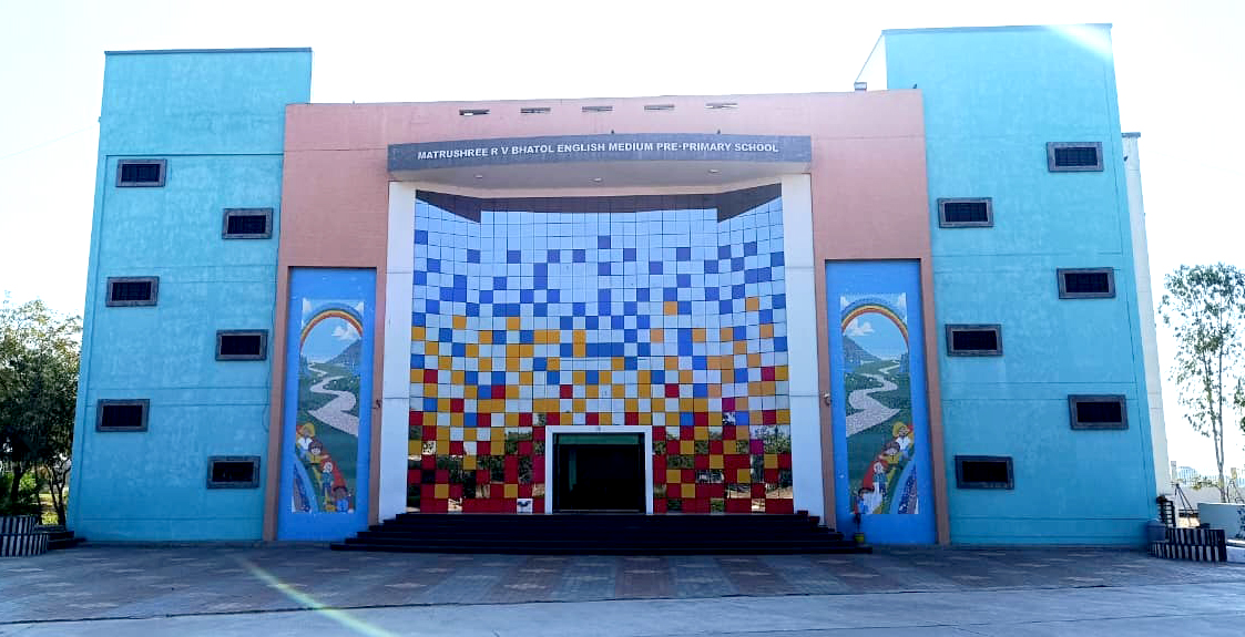 Matrushree R V Bhatol English Medium School (1 to 8)